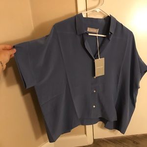 Everlane Clean Silk Short-sleeve square shirt